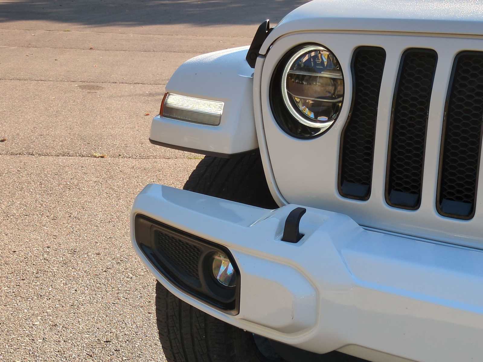 Thumbnail: 2021 Jeep Wrangler - 11