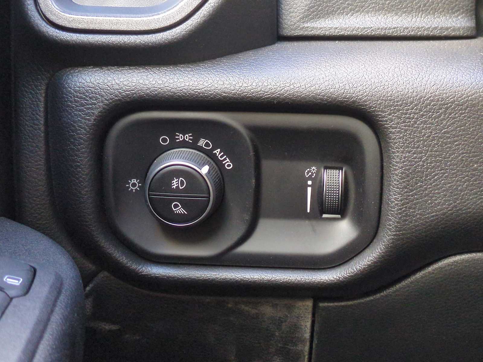 Thumbnail: 2025 RAM 2500 - 26