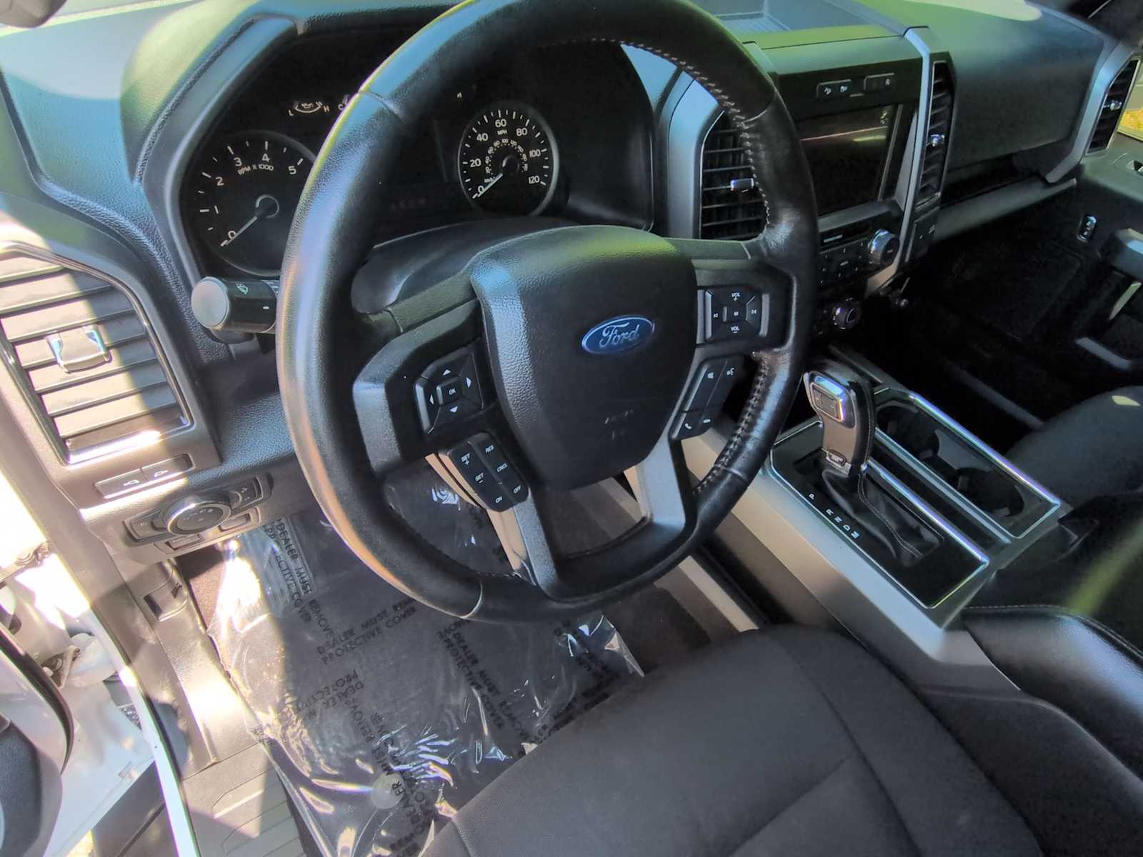 Thumbnail: 2018 Ford F-150 - 9