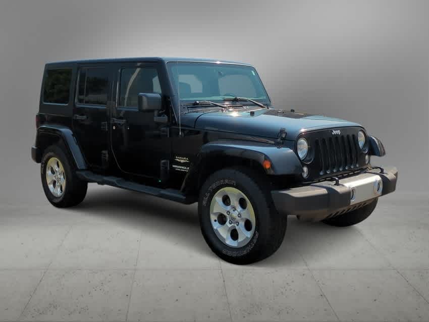 2015 Jeep Wrangler Unlimited Sahara 2