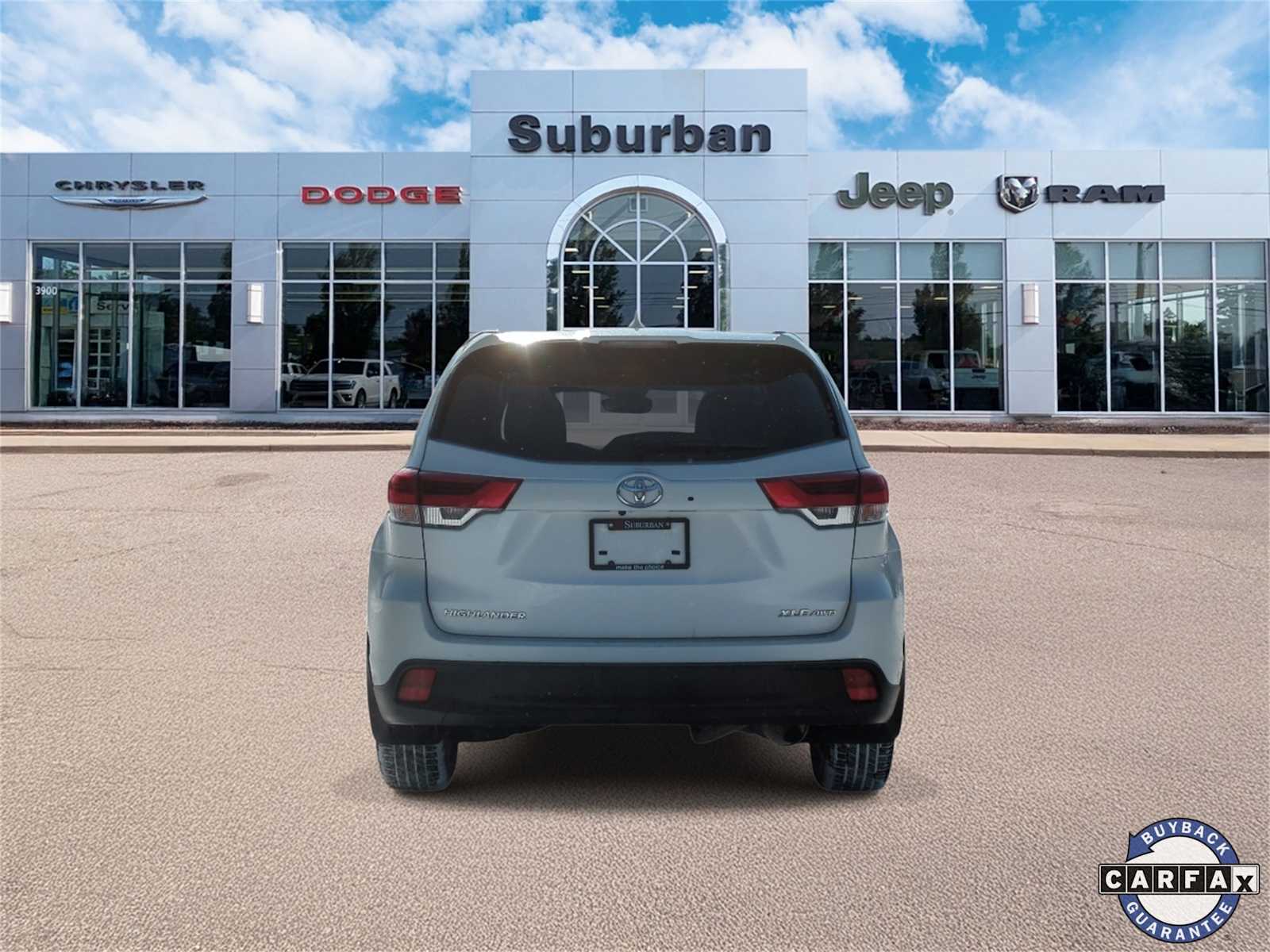 Thumbnail: 2019 Toyota Highlander - 7