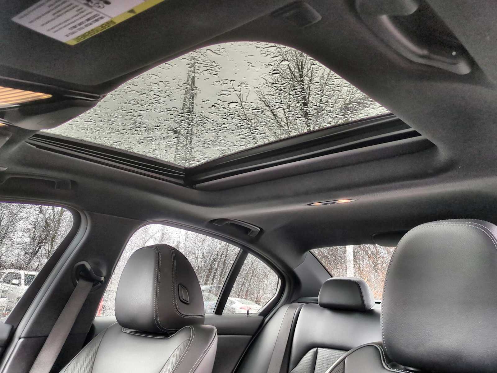 Thumbnail: 2023 BMW 3 Series - 19