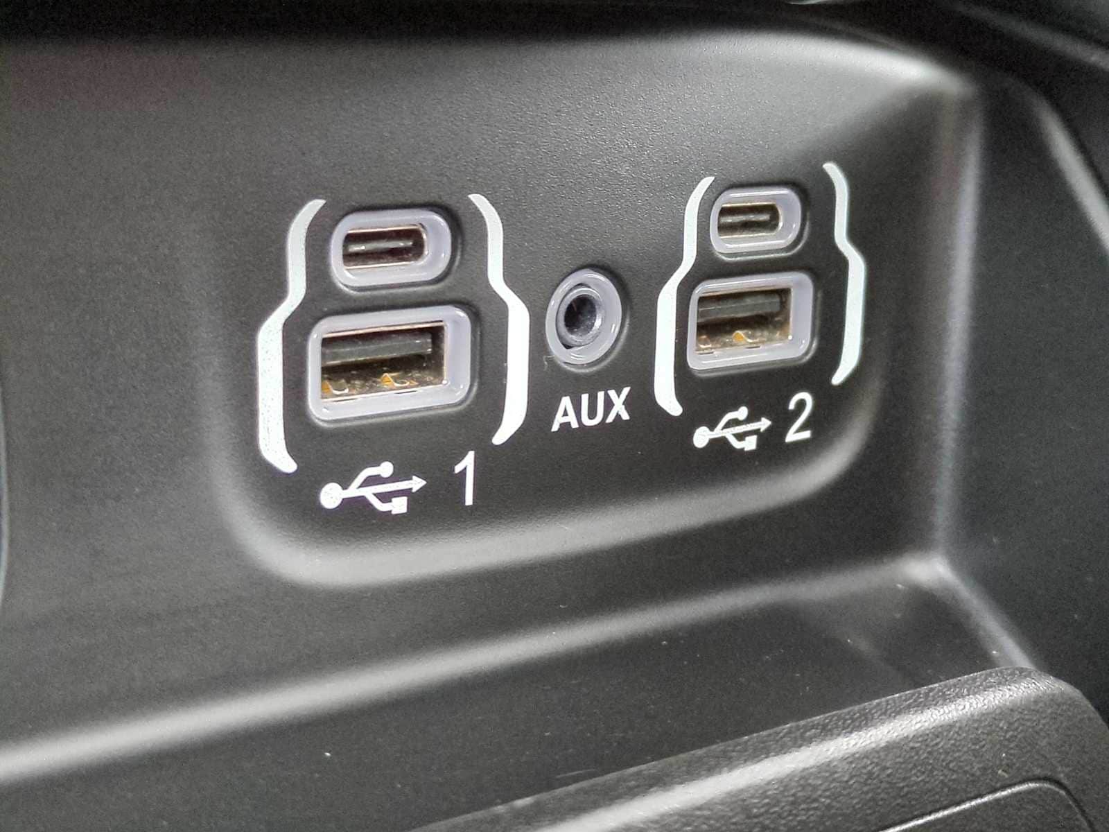 Thumbnail: 2023 RAM 1500 - 33