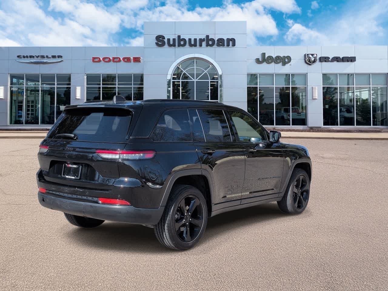 Thumbnail: 2024 Jeep Grand Cherokee - 8