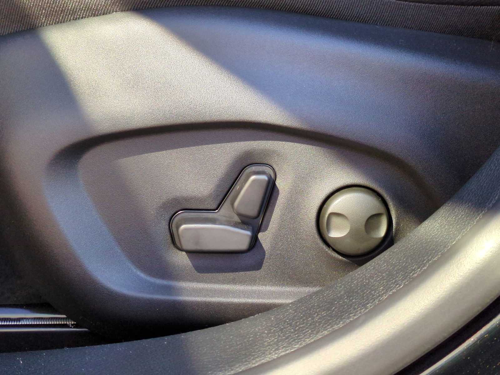 Thumbnail: 2026 Jeep Compass - 17