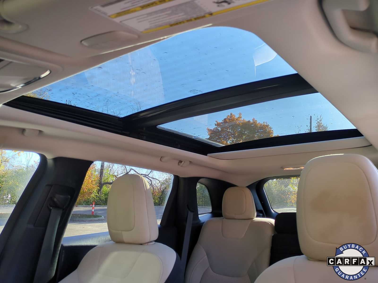 Thumbnail: 2016 Jeep Cherokee - 19