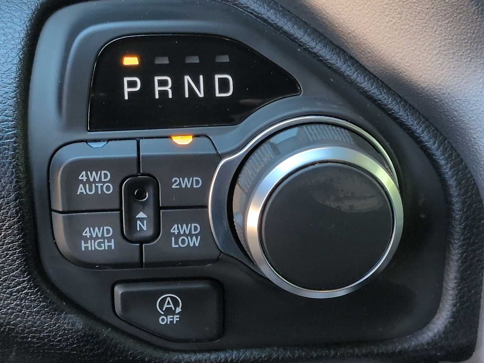Thumbnail: 2026 RAM 1500 - 32