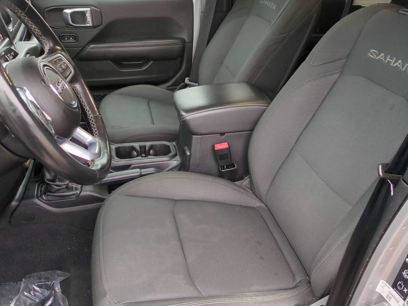 Thumbnail: 2021 Jeep Wrangler - 16