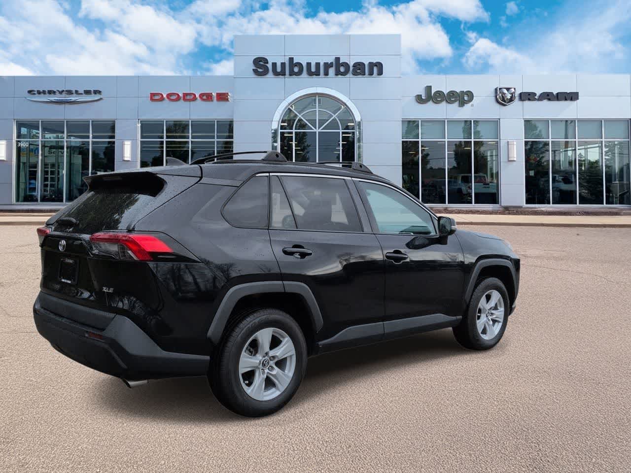 Thumbnail: 2020 Toyota RAV4 - 8