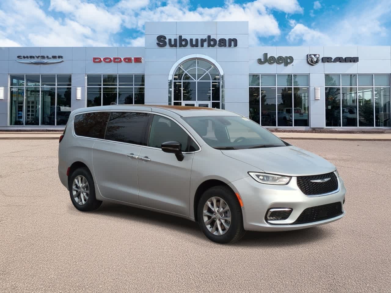 Thumbnail: 2026 Chrysler Pacifica - 2