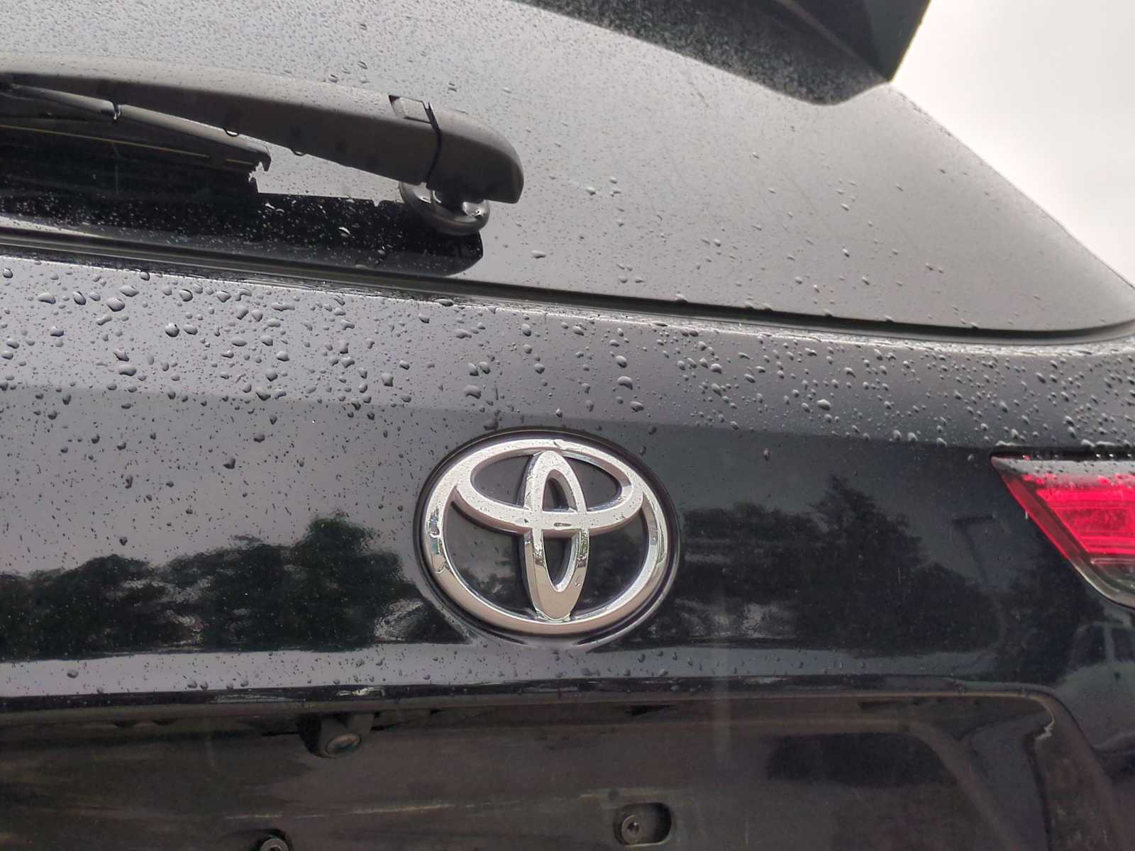 Thumbnail: 2021 Toyota Highlander - 12