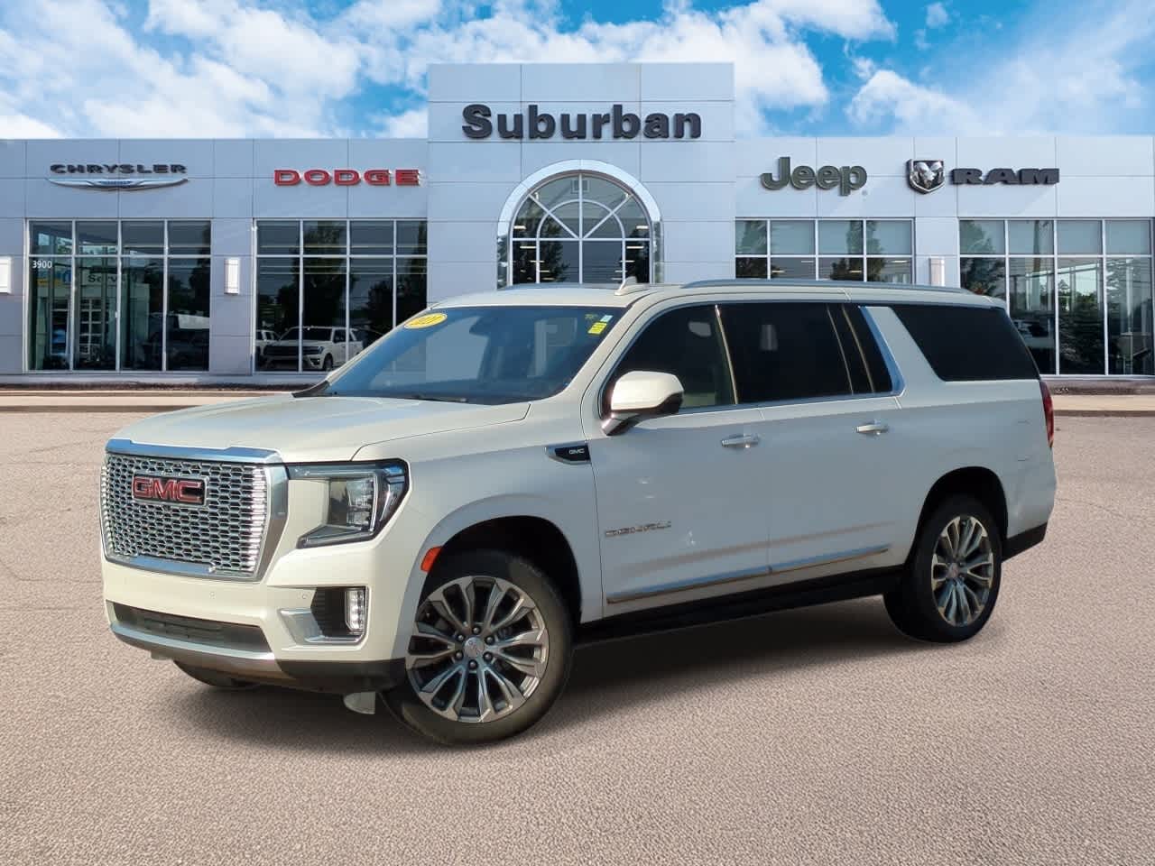 2021 GMC Yukon XL Denali's photo