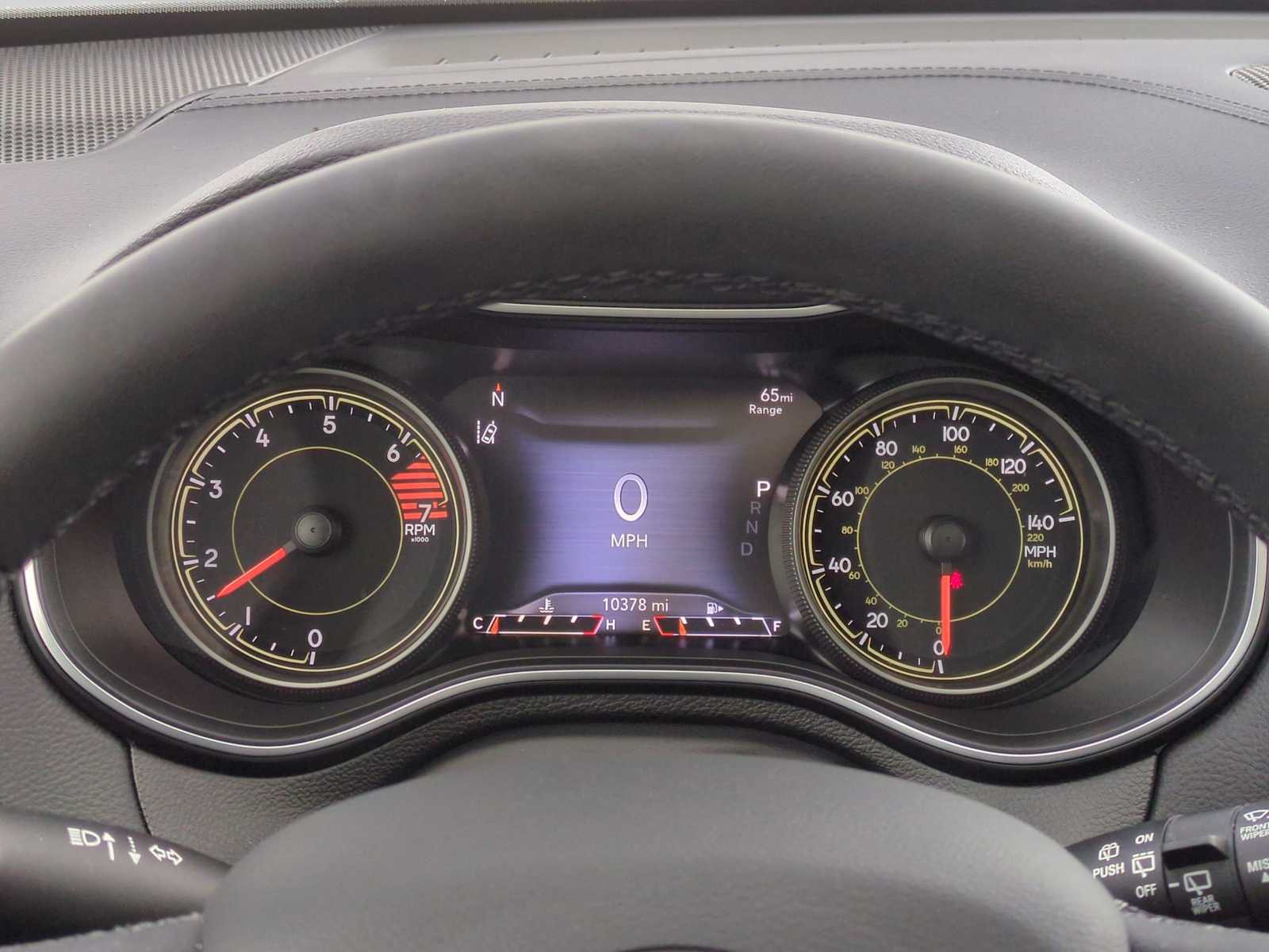 Thumbnail: 2023 Jeep Cherokee - 35