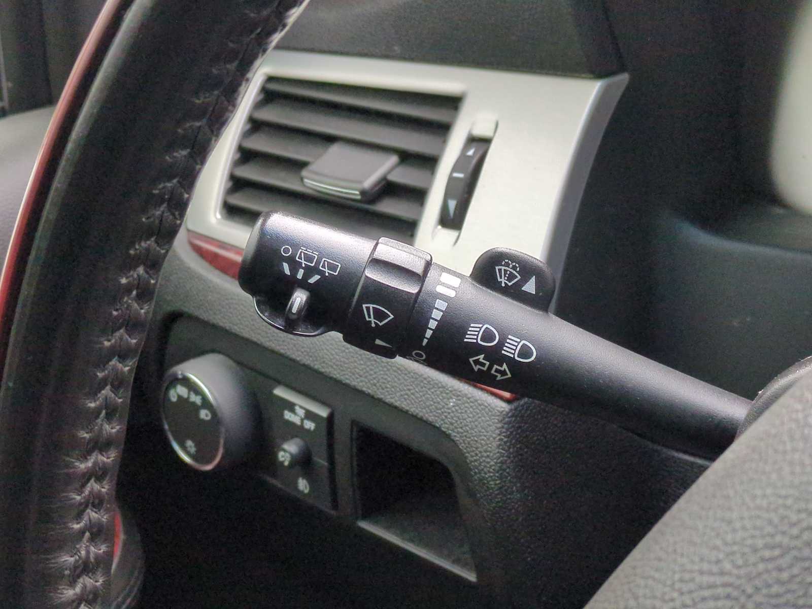 Thumbnail: 2013 Cadillac Escalade - 27