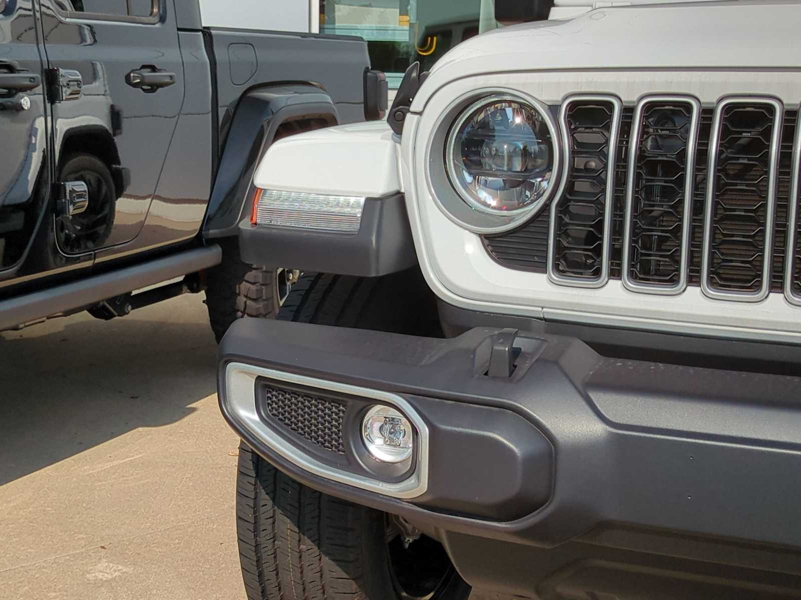 Thumbnail: 2025 Jeep Wrangler - 11