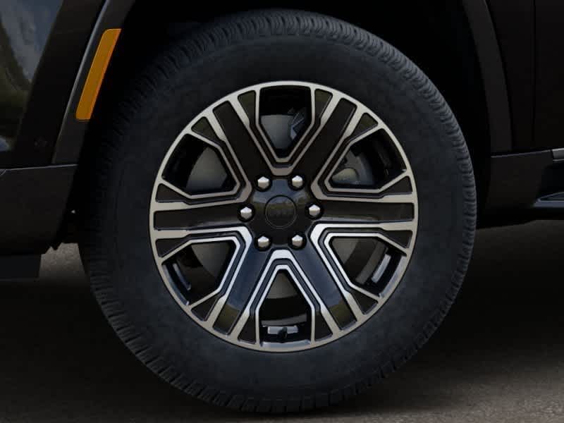 Thumbnail: 2026 Jeep Grand Wagoneer - 8