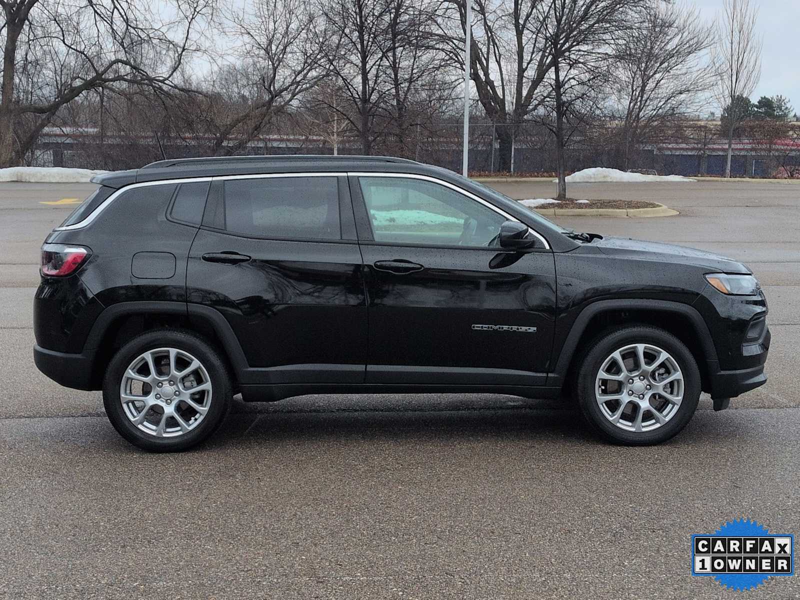 Thumbnail: 2023 Jeep Compass - 15