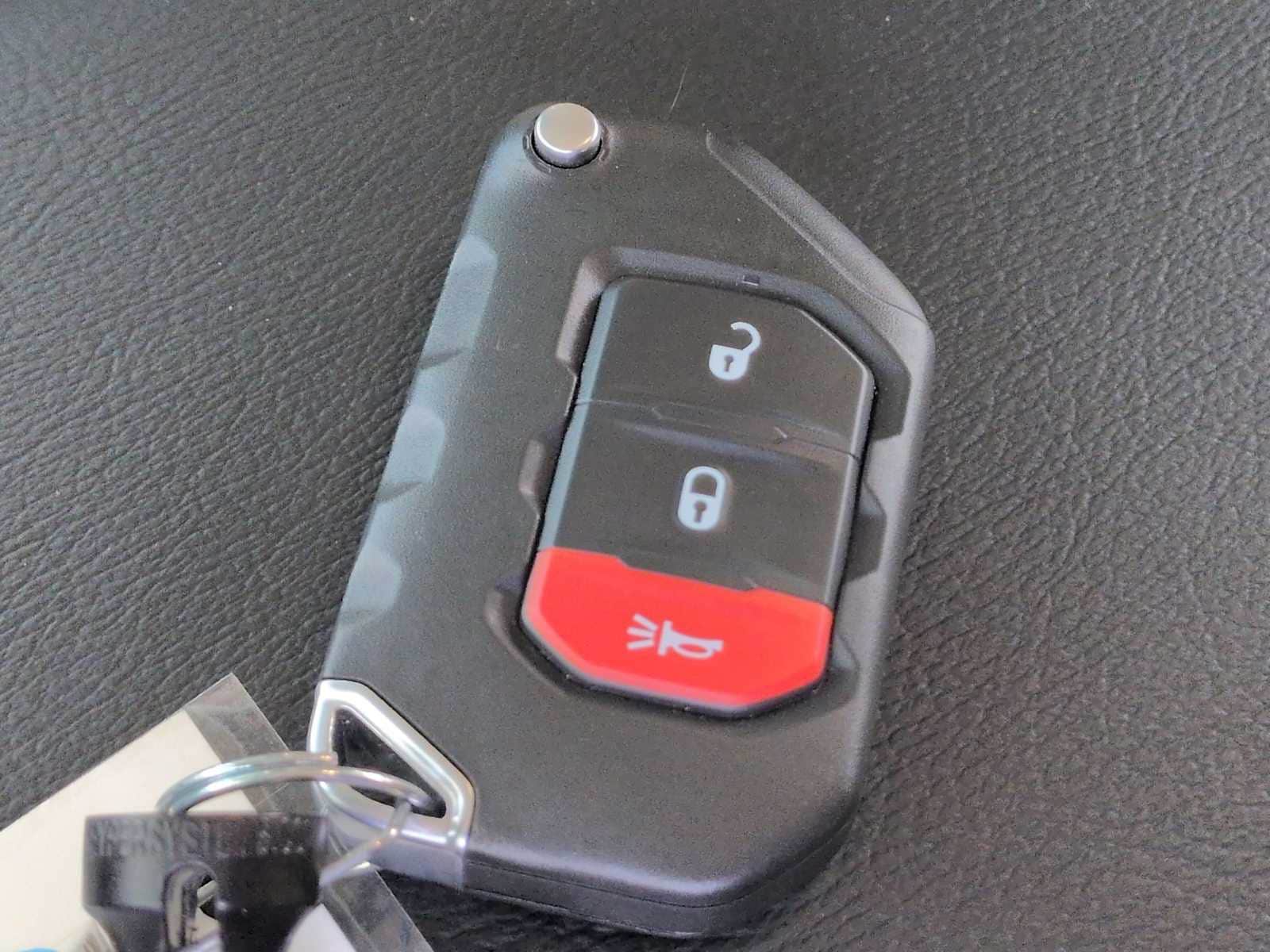 Thumbnail: 2023 Jeep Gladiator - 36