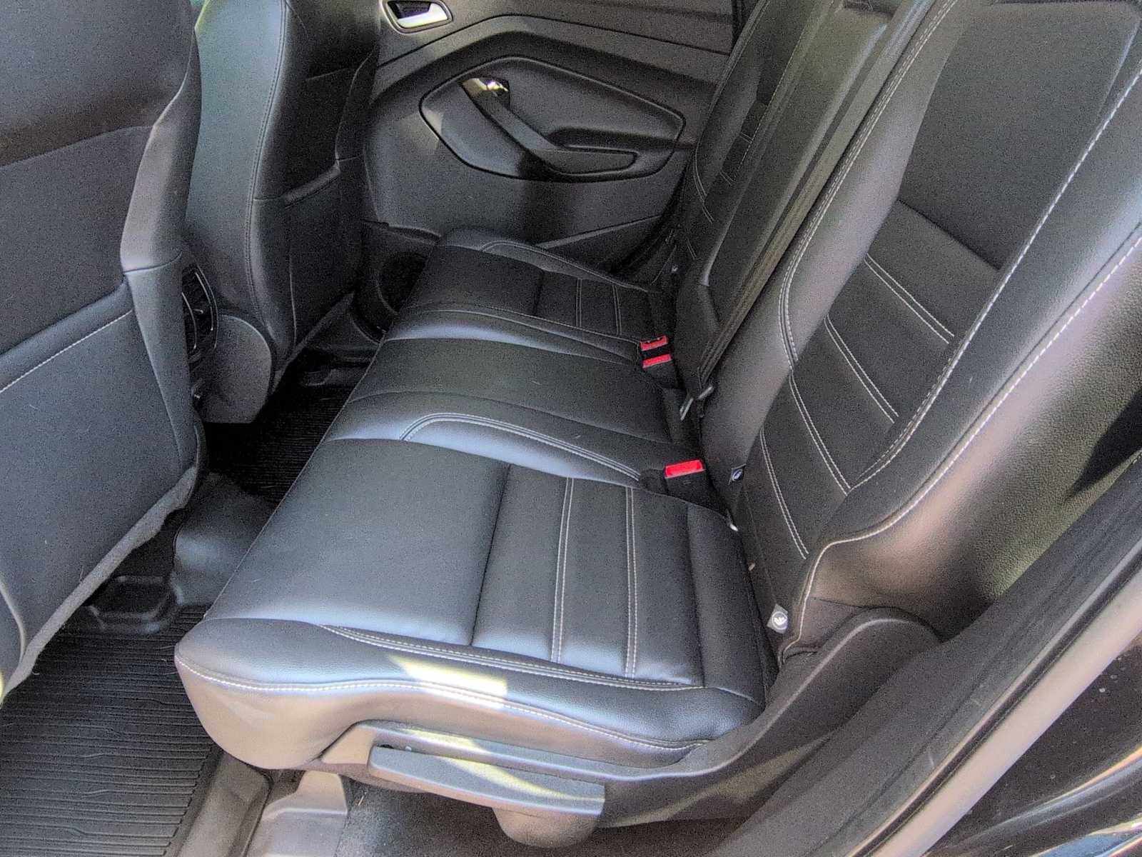 Thumbnail: 2019 Ford Escape - 19