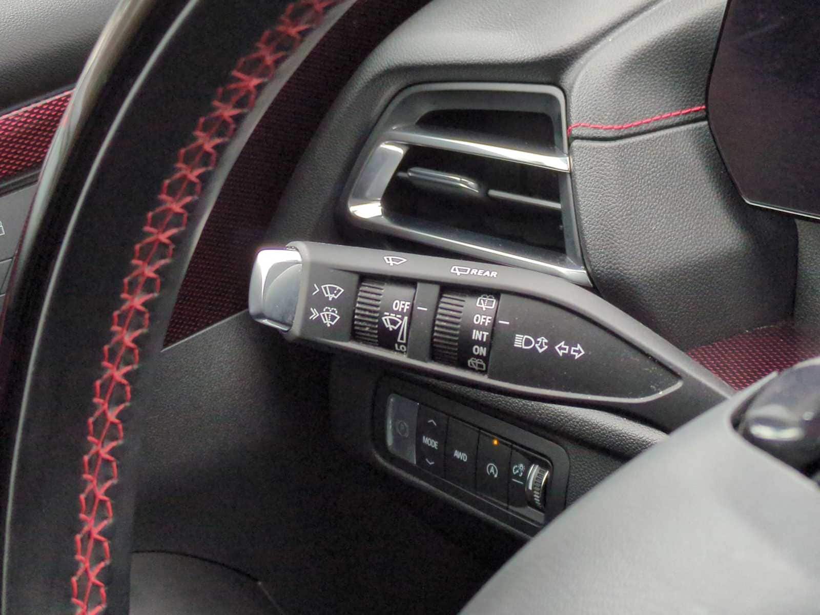 Thumbnail: 2024 Chevrolet Traverse - 27