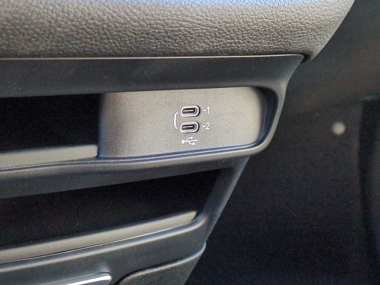 Thumbnail: 2026 Chrysler Pacifica - 30