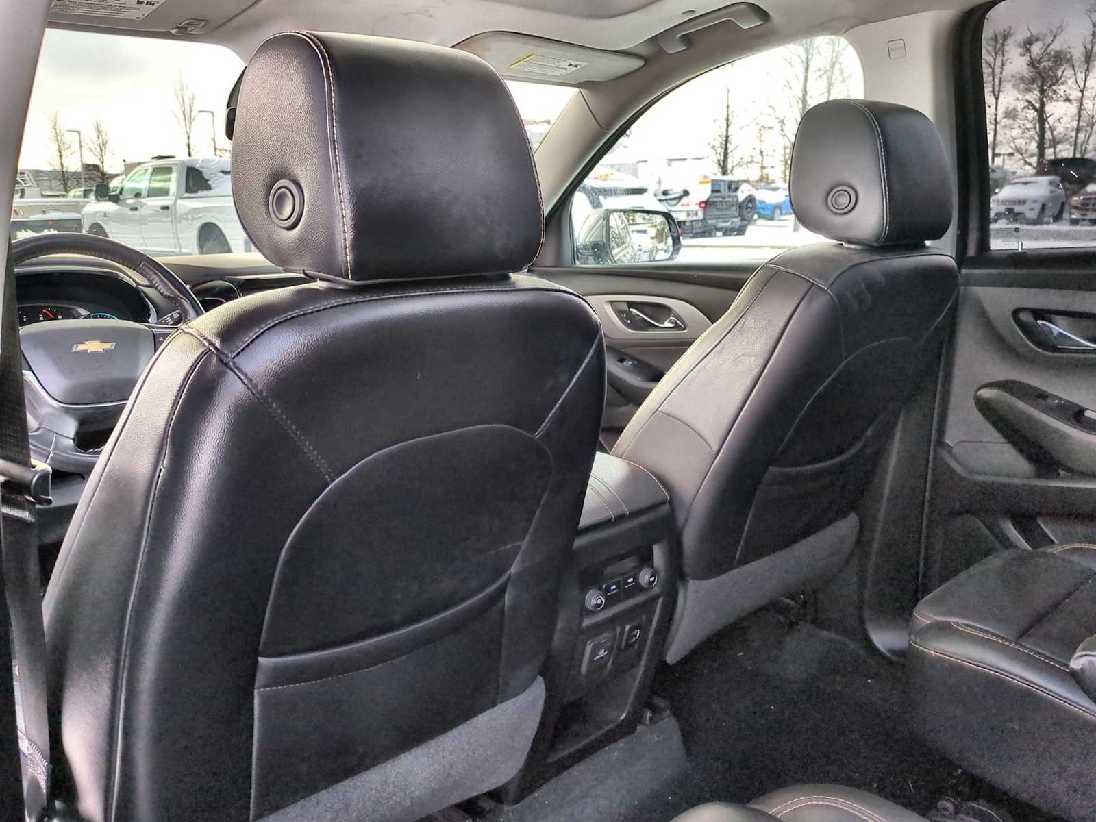 Thumbnail: 2018 Chevrolet Traverse - 18