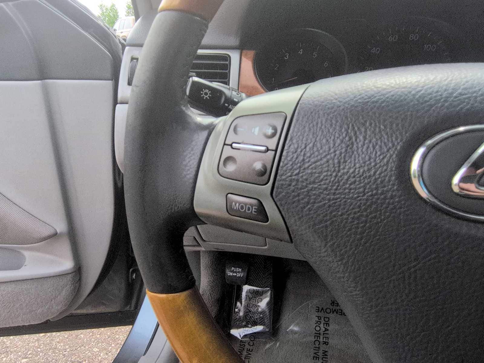 Thumbnail: 2005 Lexus ES - 24