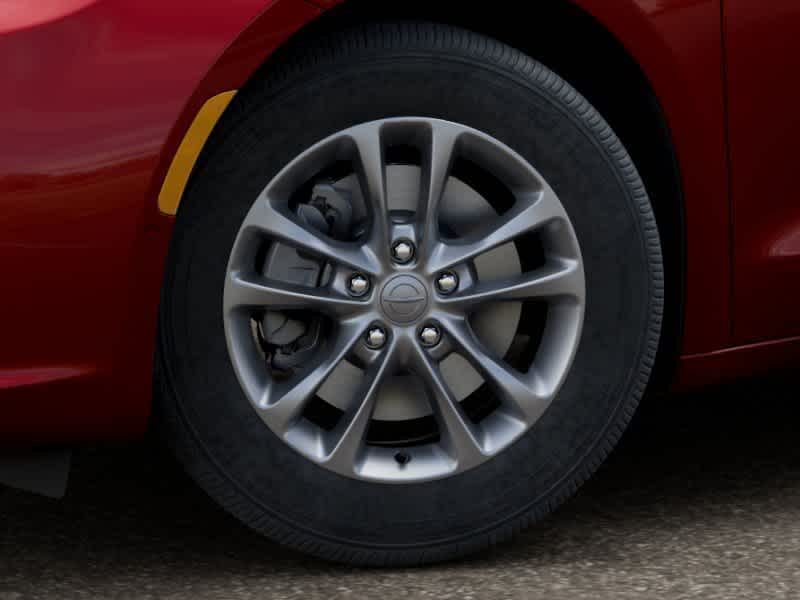 Thumbnail: 2026 Chrysler Pacifica - 8