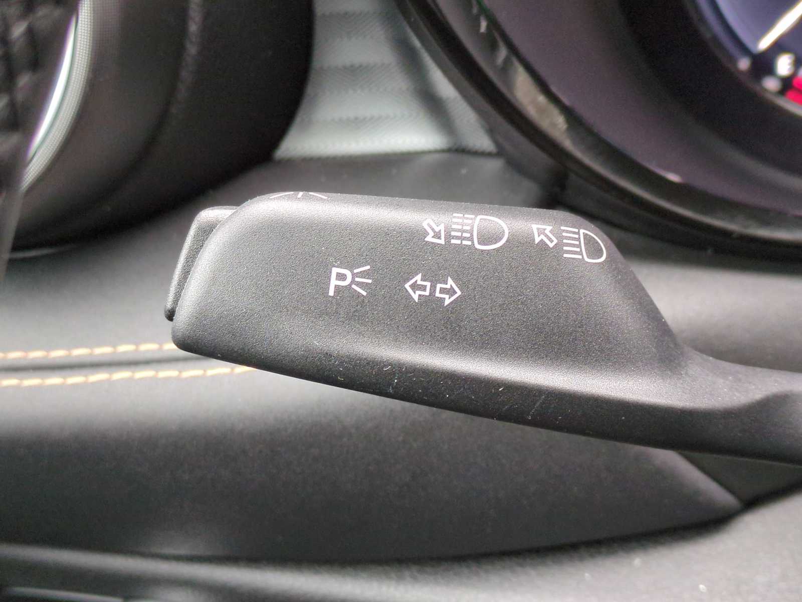 Thumbnail: 2025 Alfa Romeo Tonale - 28