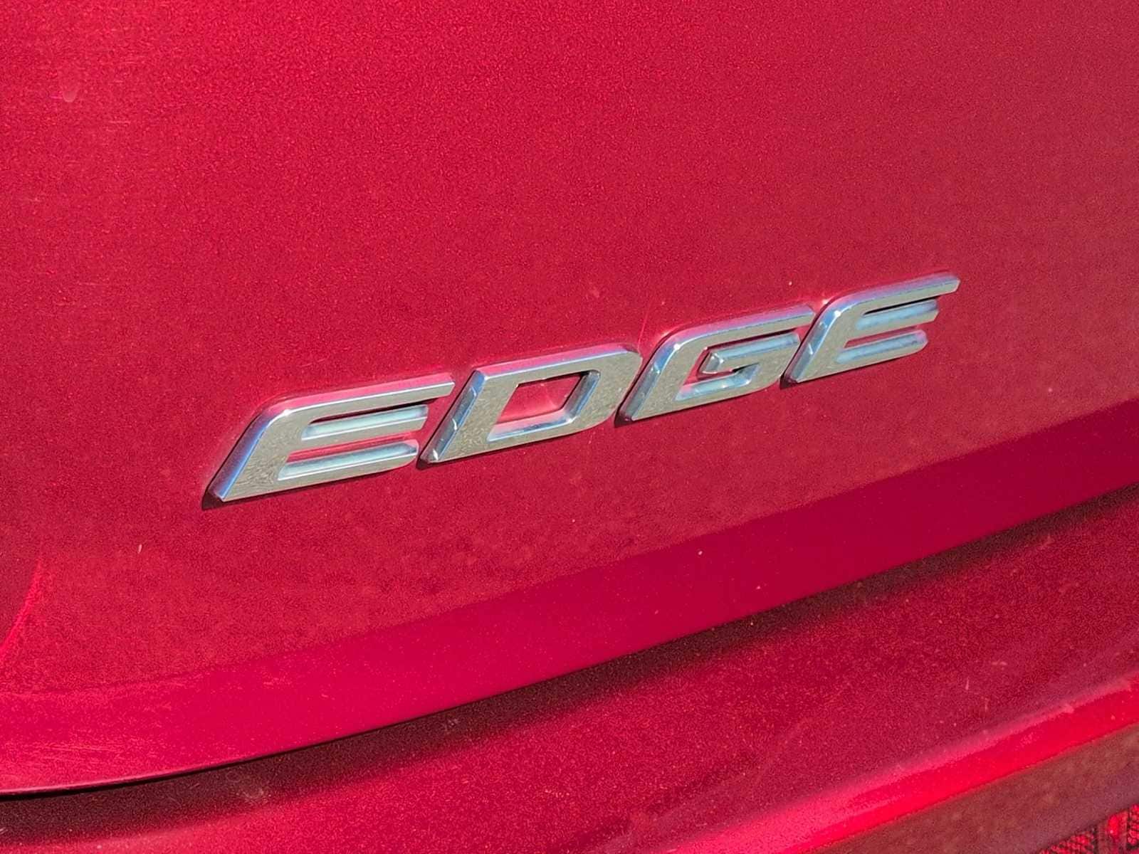 Thumbnail: 2018 Ford Edge - 12