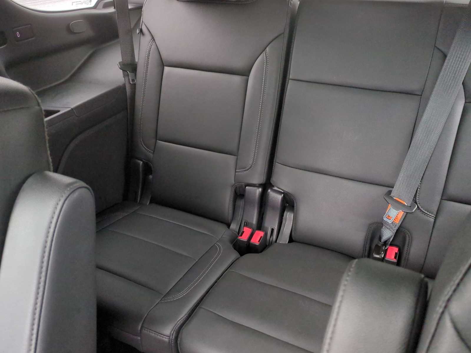 Thumbnail: 2023 Chevrolet Tahoe - 40