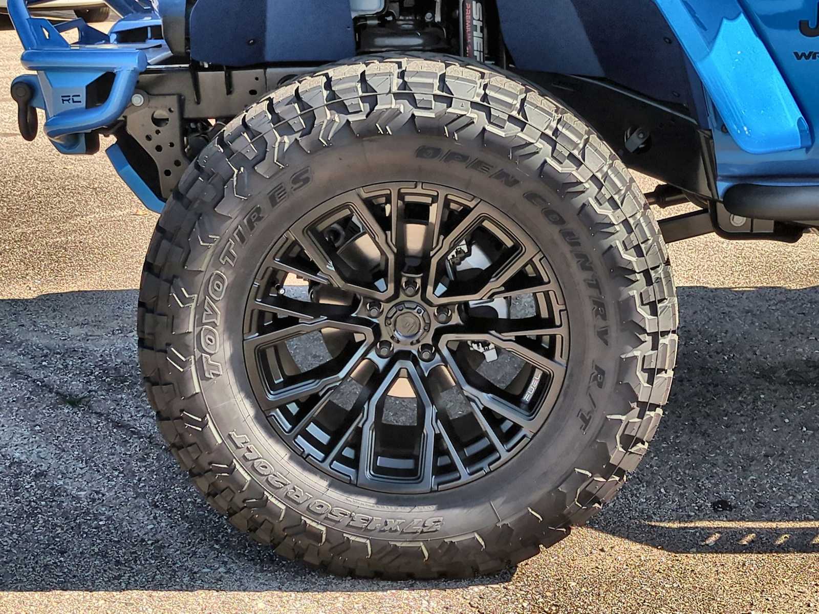 Thumbnail: 2025 Jeep Wrangler - 14