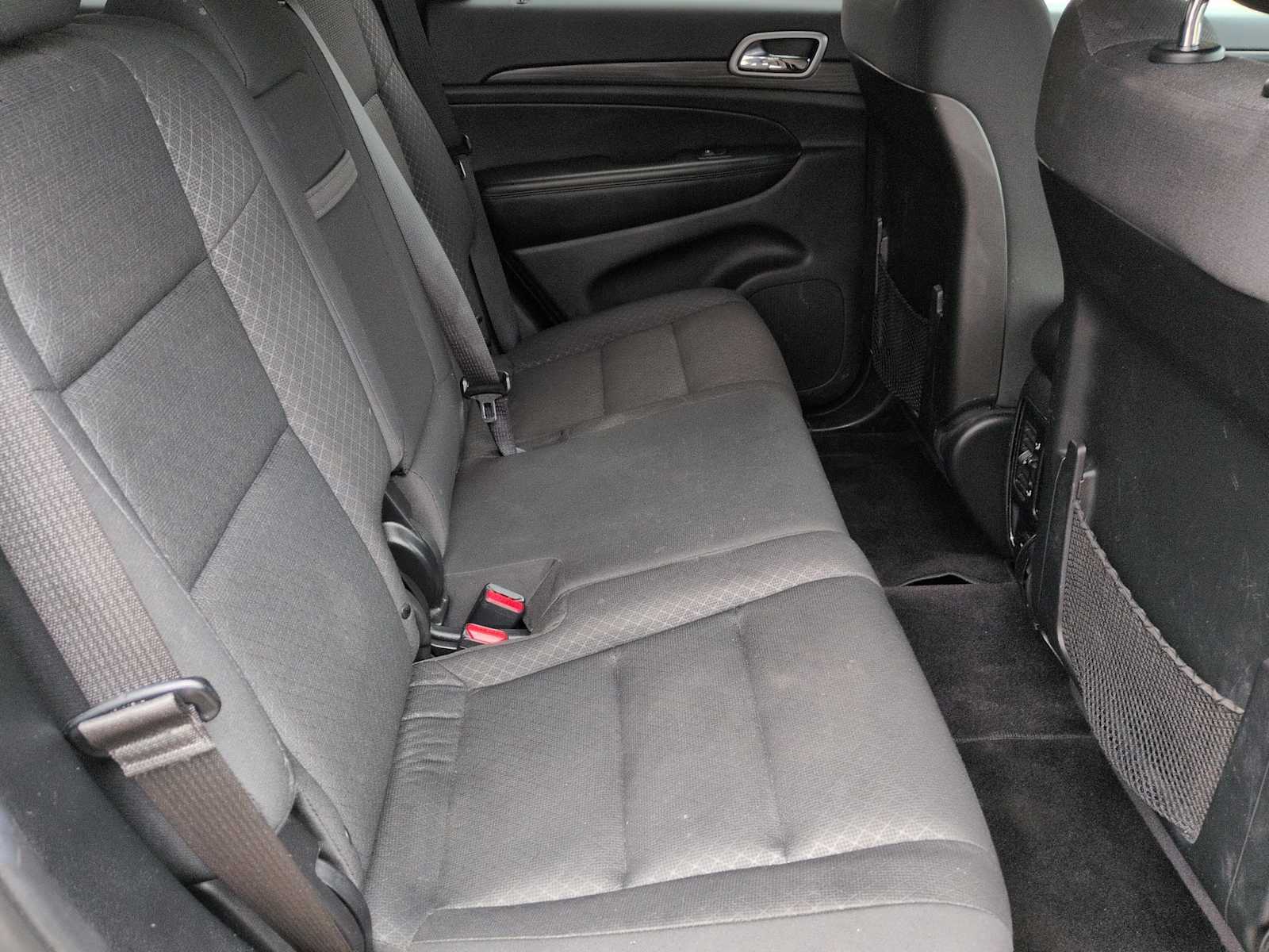 Thumbnail: 2019 Jeep Grand Cherokee - 20