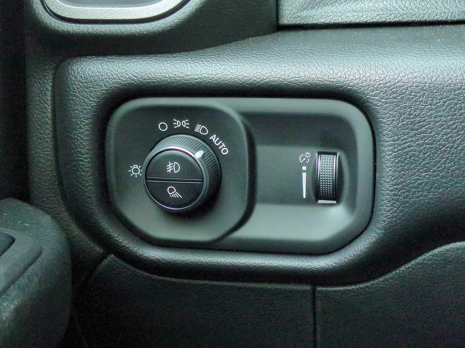 Thumbnail: 2026 RAM 2500 - 26