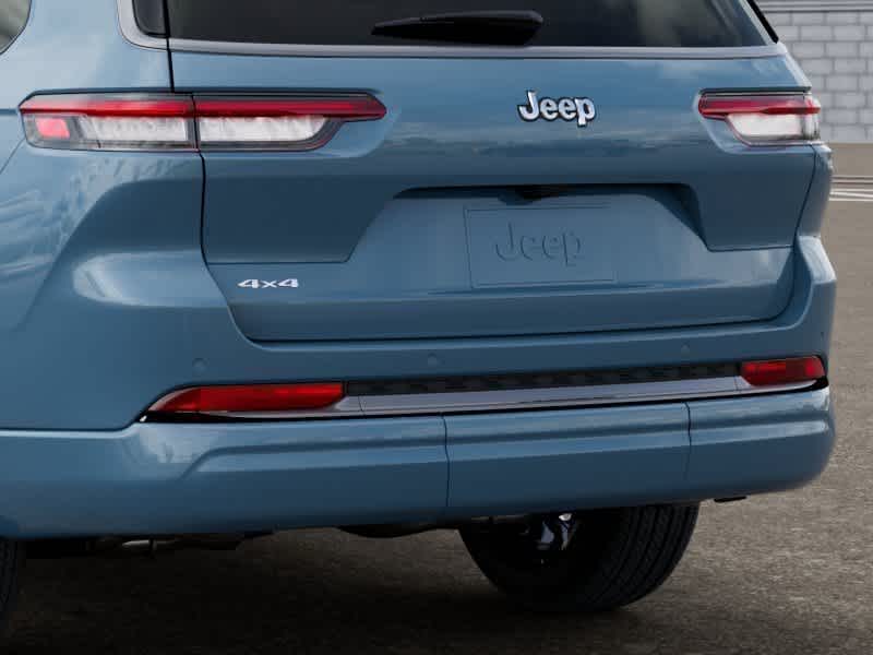 Thumbnail: 2026 Jeep Grand Cherokee L - 13