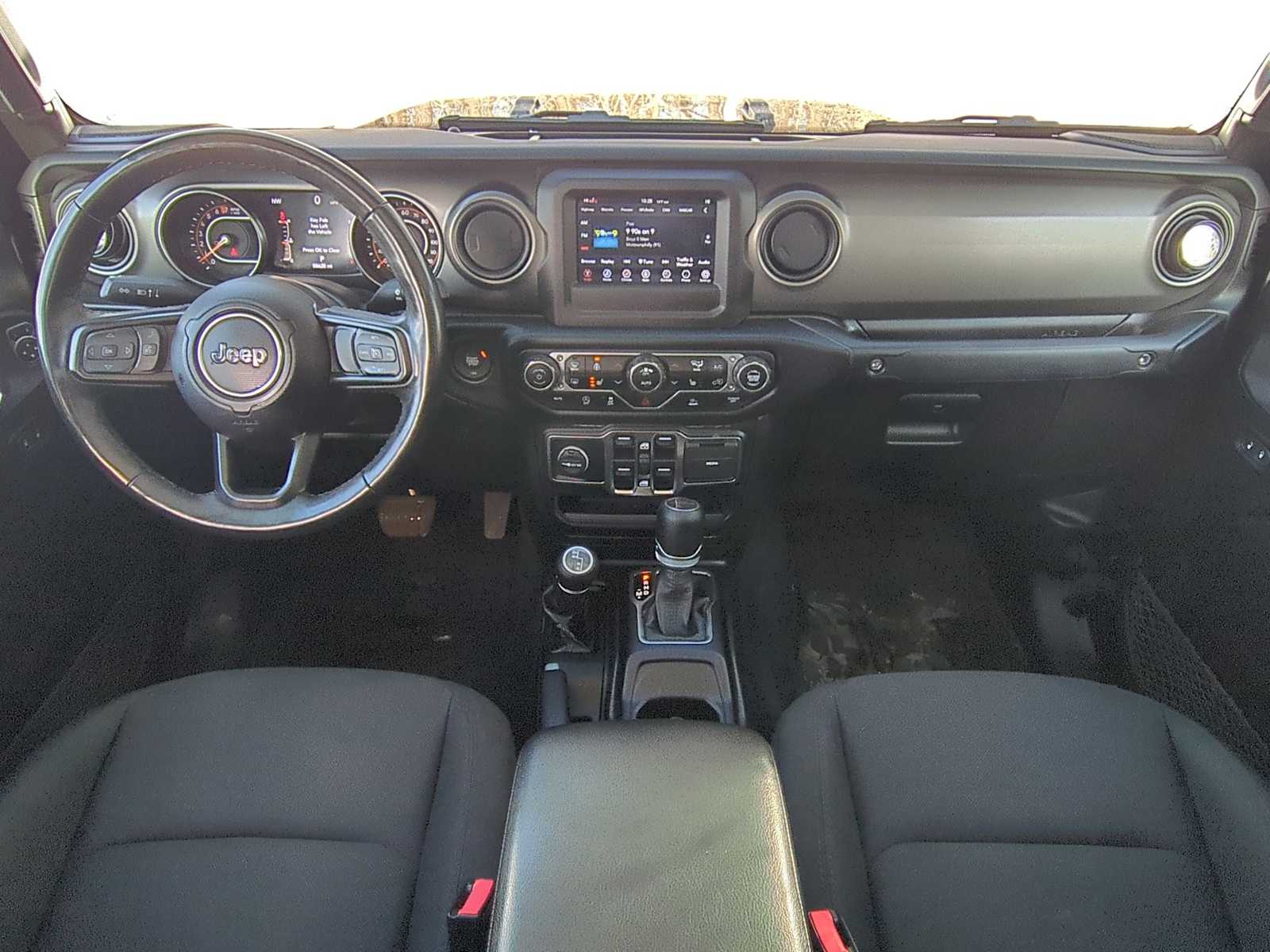 Thumbnail: 2022 Jeep Gladiator - 16