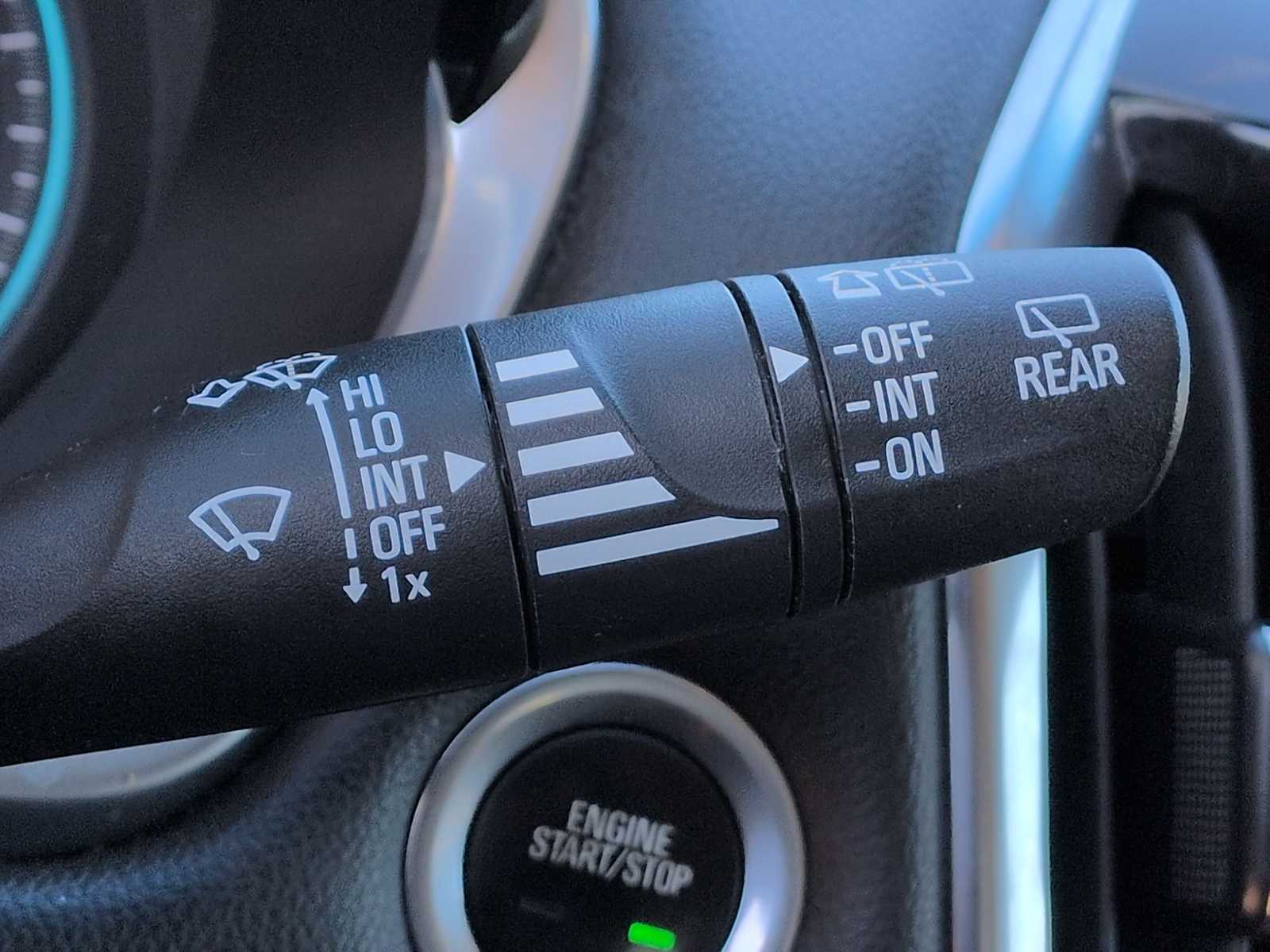 Thumbnail: 2019 Chevrolet Traverse - 26