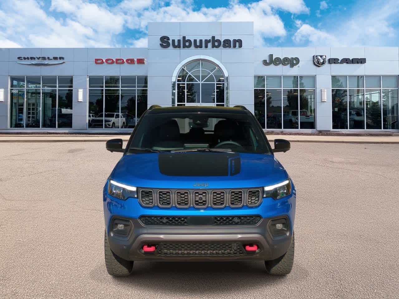 2024 Jeep Compass Trailhawk photo 2