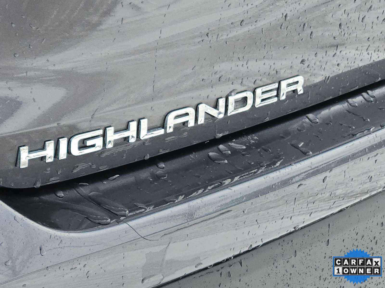 Thumbnail: 2023 Toyota Highlander - 20