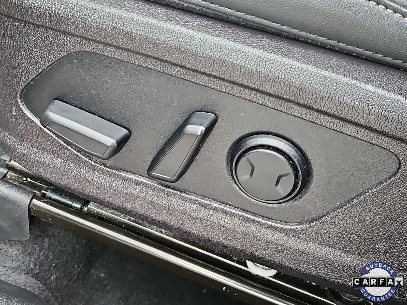 Thumbnail: 2022 Kia Sorento - 25