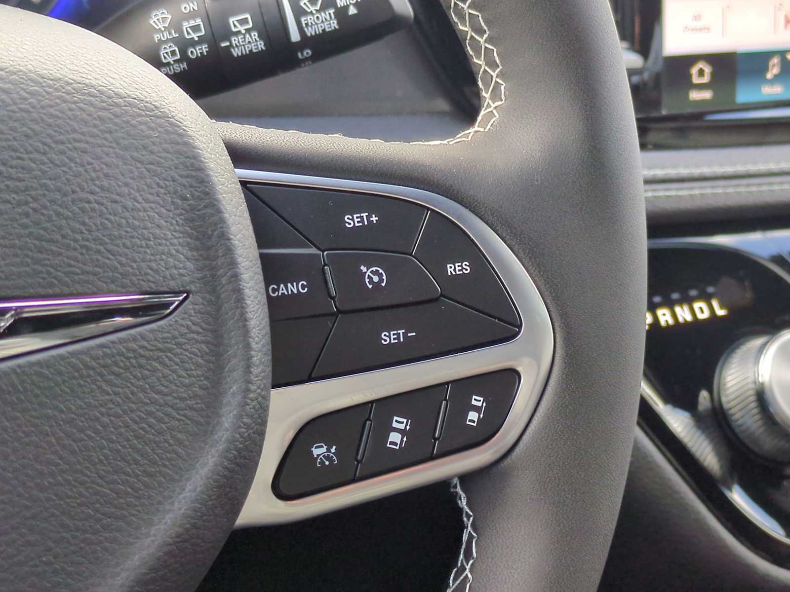 Thumbnail: 2026 Chrysler Pacifica - 24