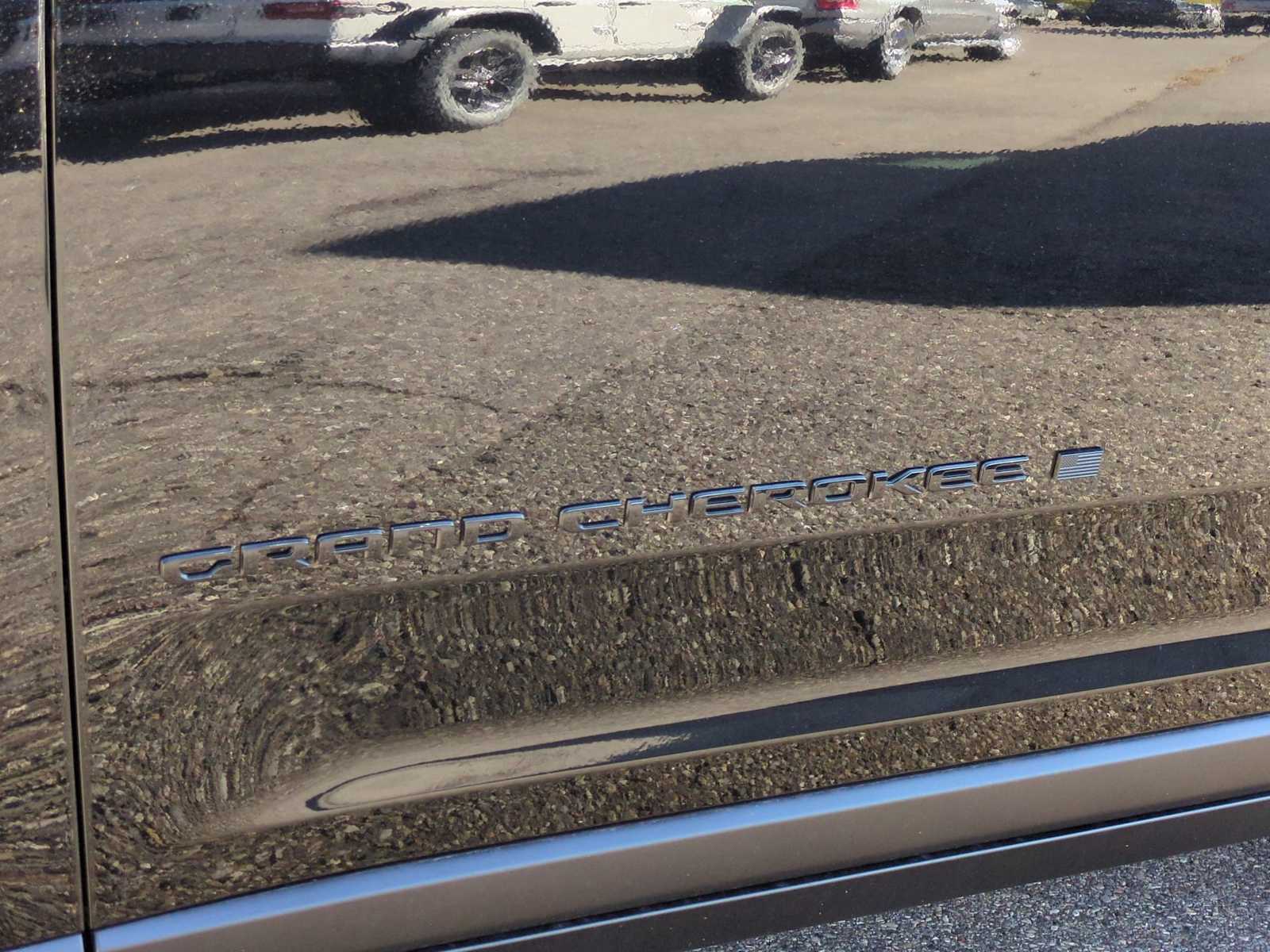 Thumbnail: 2025 Jeep Grand Cherokee - 13