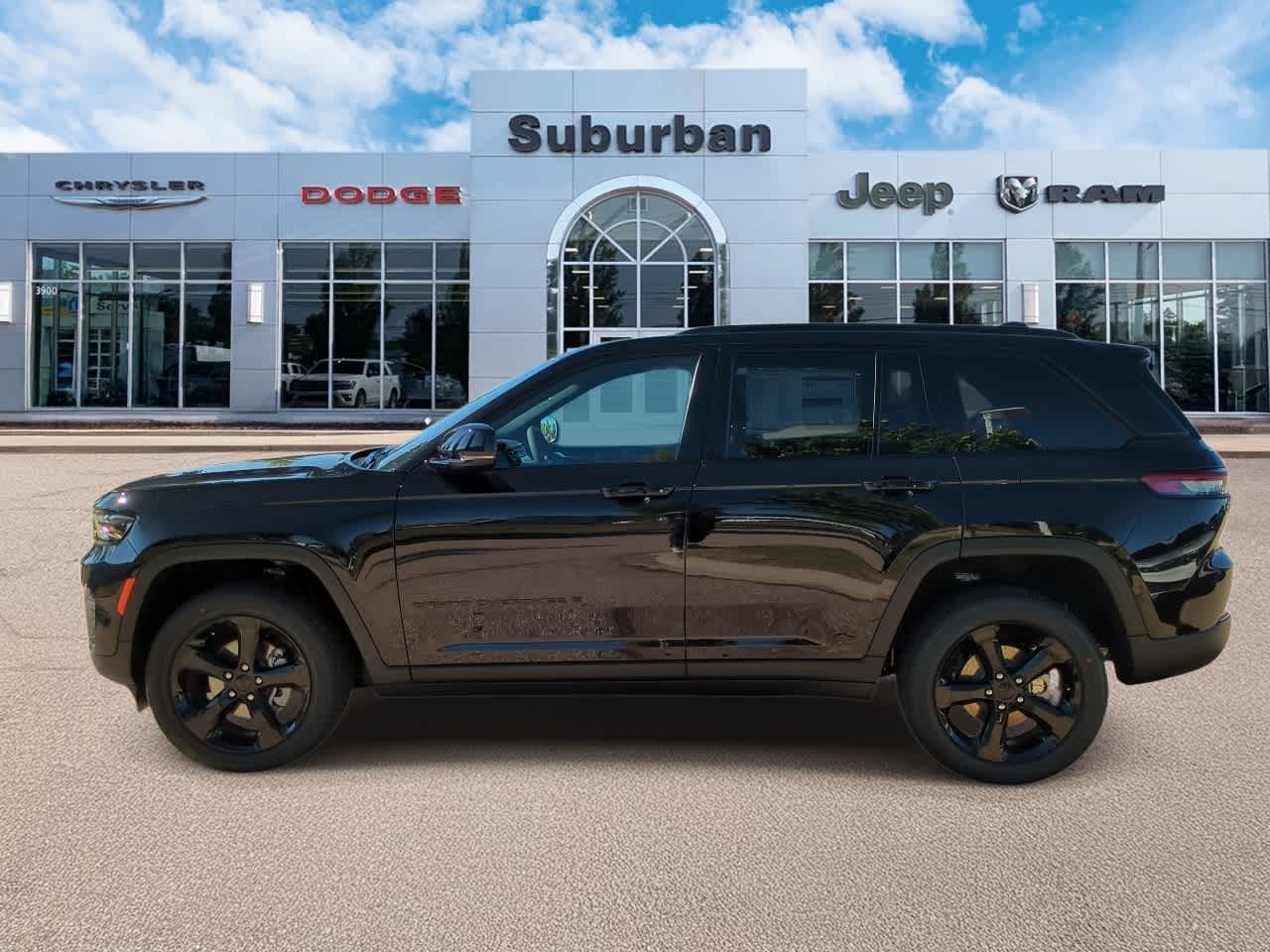 Thumbnail: 2025 Jeep Grand Cherokee - 5