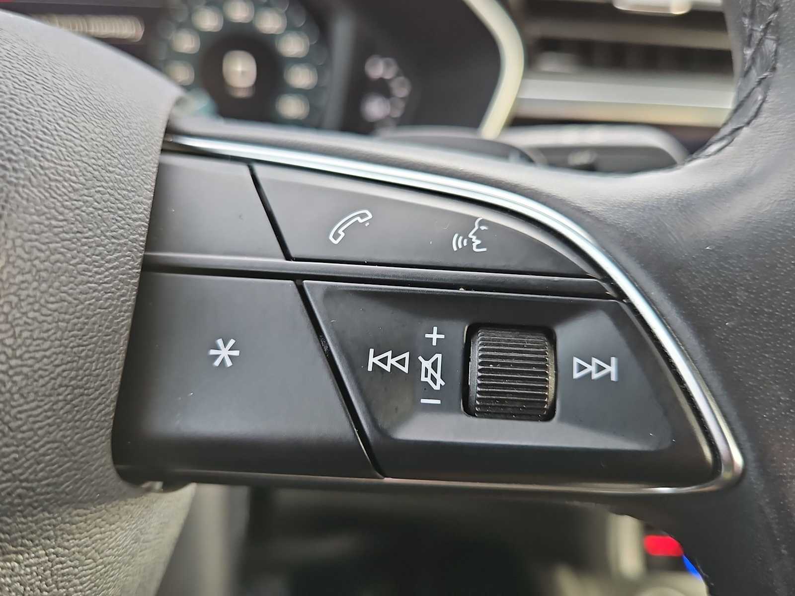 Thumbnail: 2022 Audi Q3 - 29