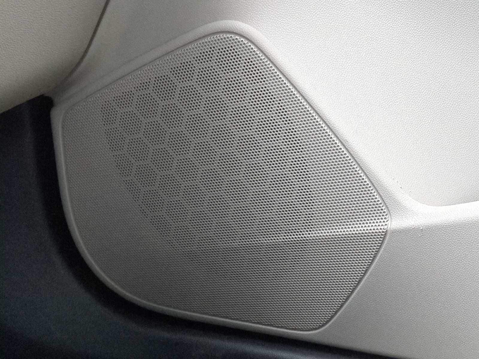 Thumbnail: 2022 Cadillac XT4 - 30