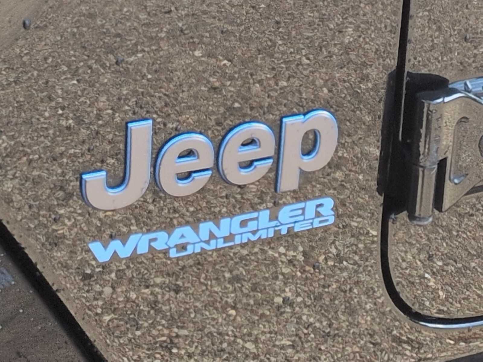 Thumbnail: 2021 Jeep Wrangler - 12