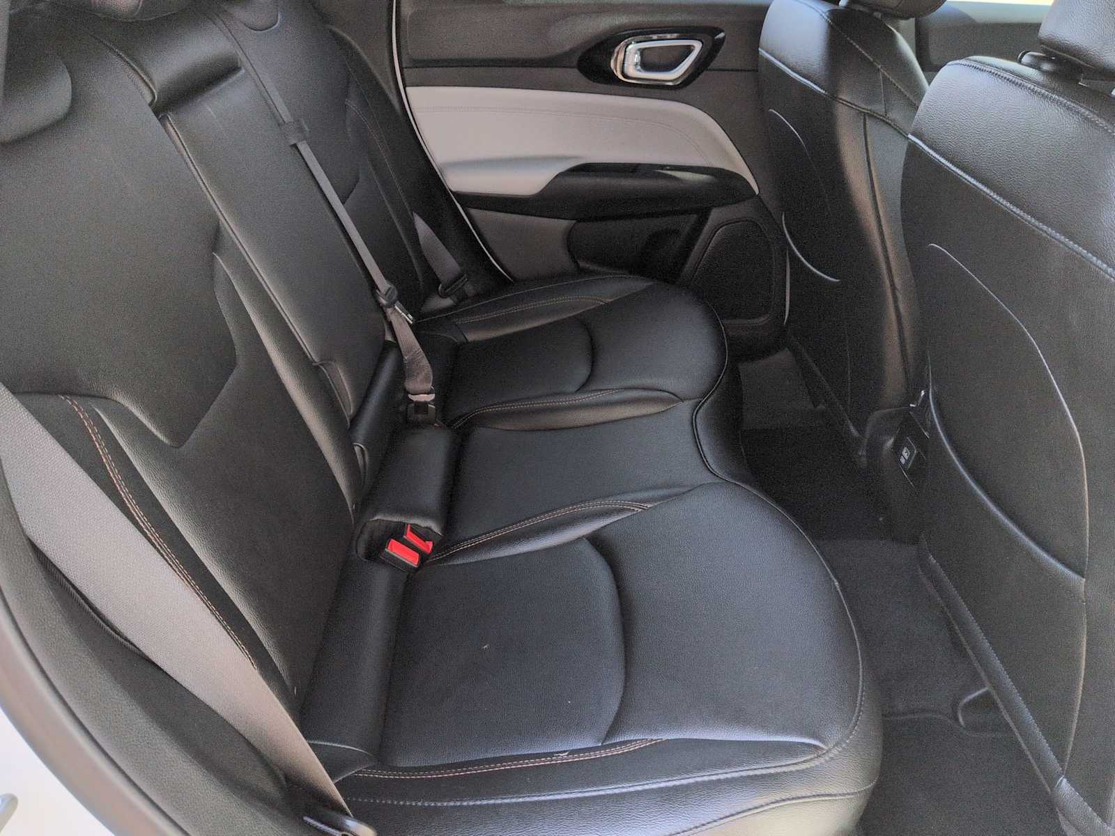 Thumbnail: 2024 Jeep Compass - 21