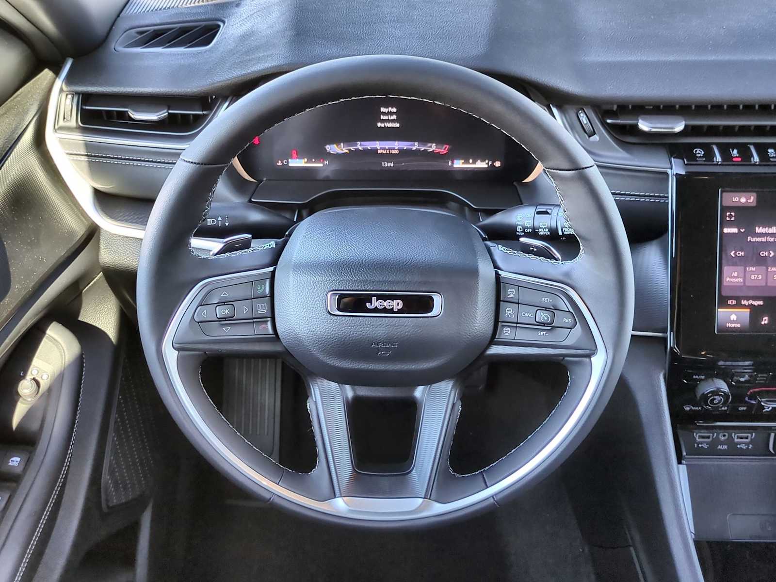 Thumbnail: 2025 Jeep Grand Cherokee - 22