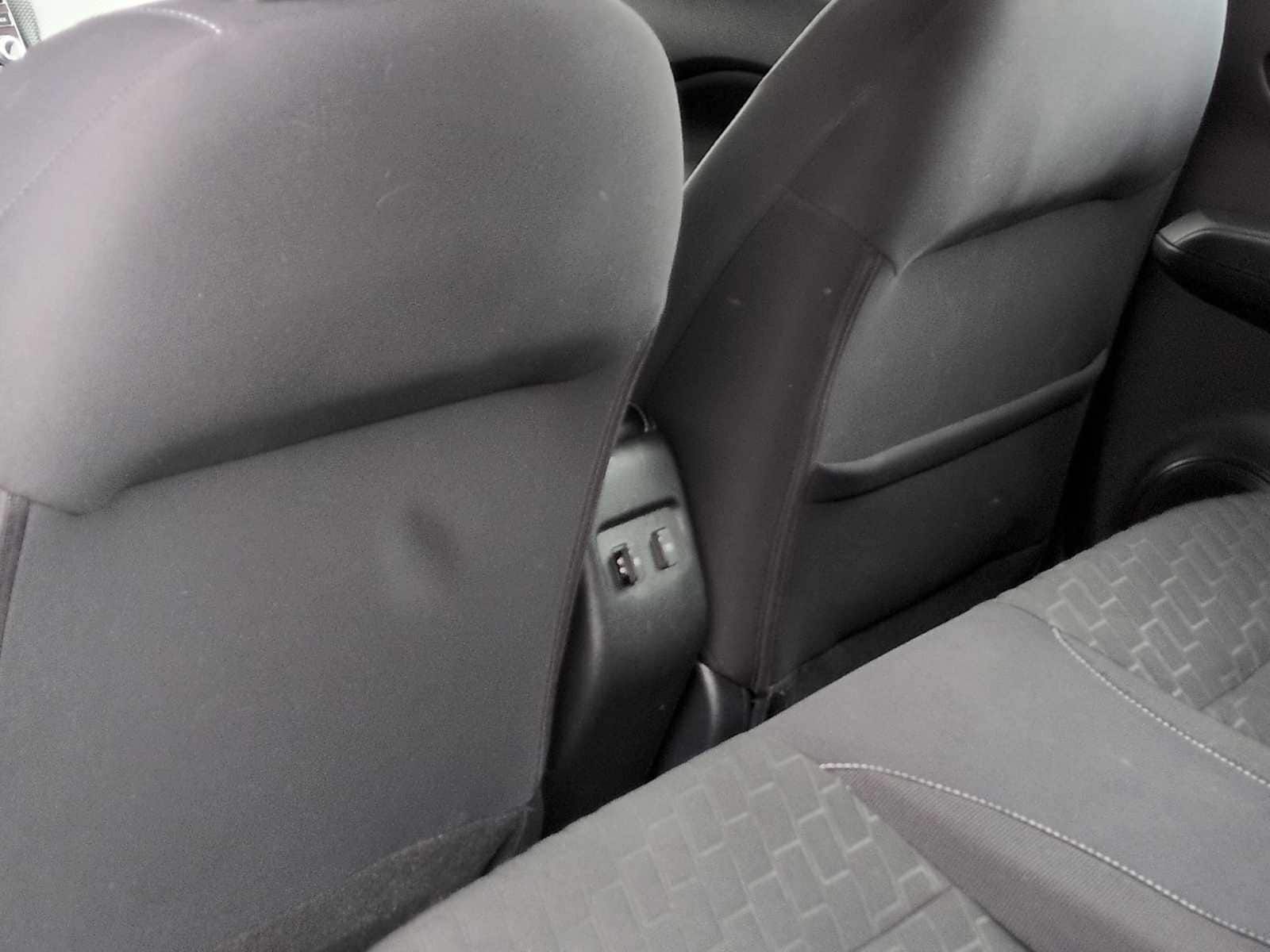 Thumbnail: 2023 Nissan Kicks - 17