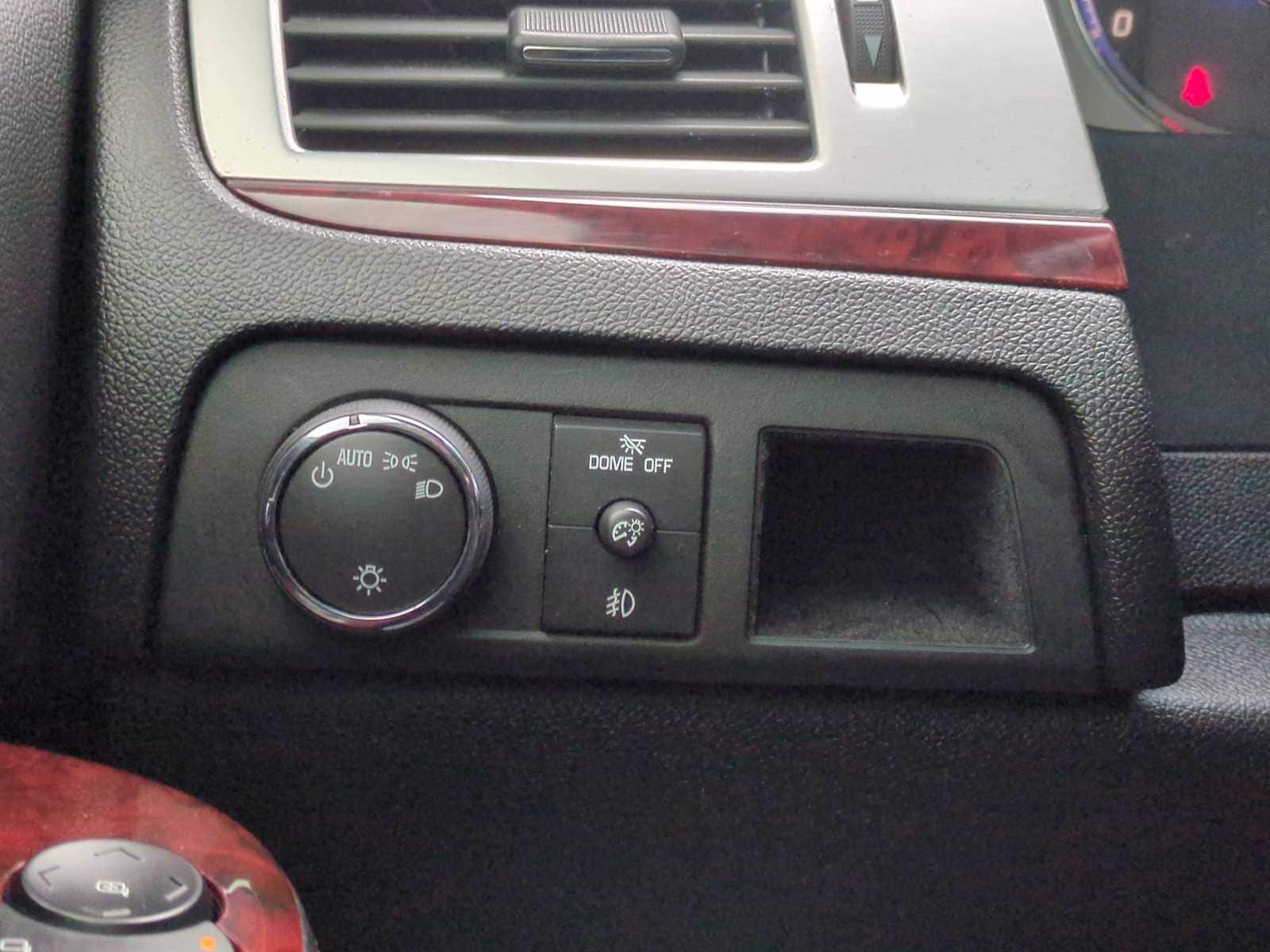 Thumbnail: 2013 Cadillac Escalade - 28